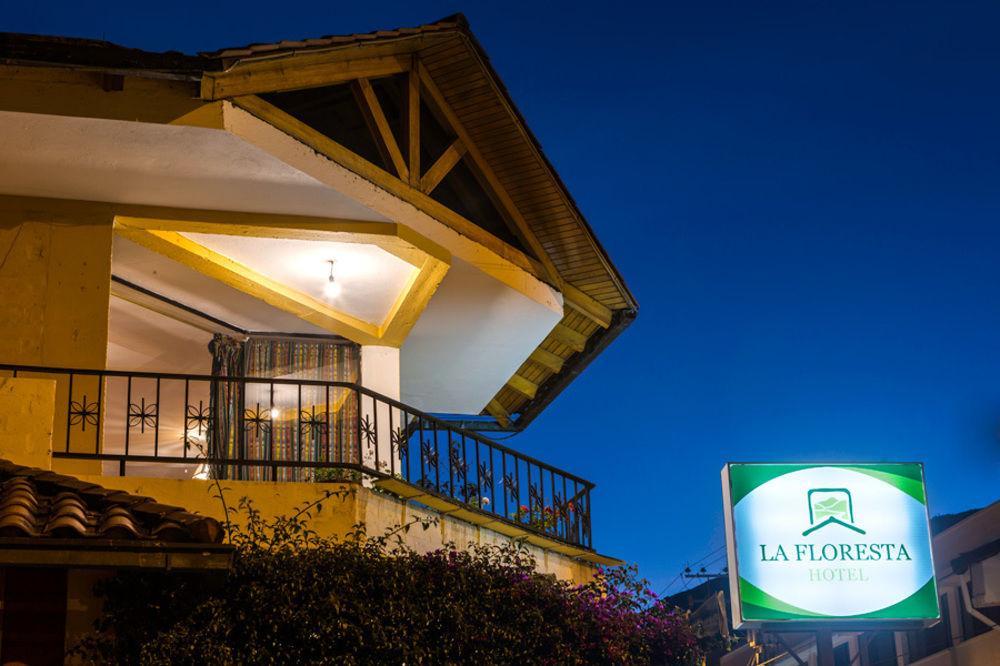 La Floresta Hotel Baños Extérieur photo
